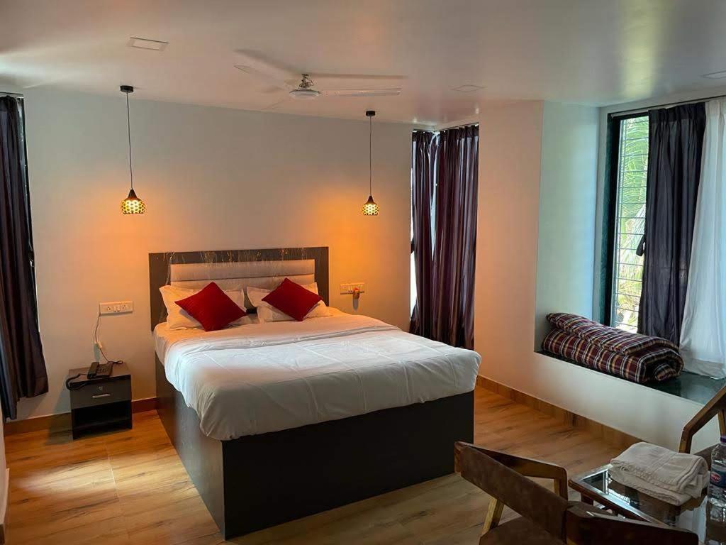 Bliss Rooms Alībāg Exterior photo